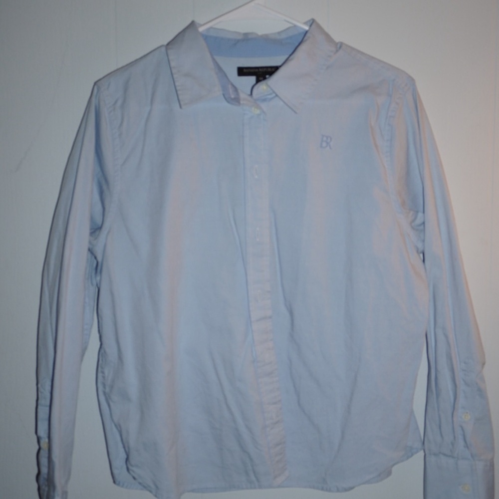 Banana Republic Light Blue Women's Button Down Shirt